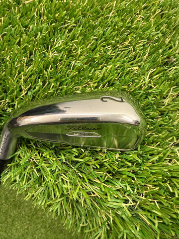 Titleist U505 RH #2 Iron Hazardous Stiff Flex( LH USED)