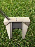 Scotty Cameron 2024 - Phantom- 7 Putter (USED)